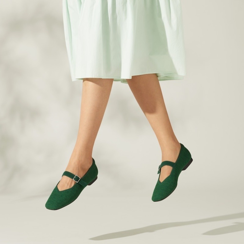 Vivaia Flats Emerald Green‎ Knit Pointed Toe Buckle Shoes EU/41W US/9.5W New